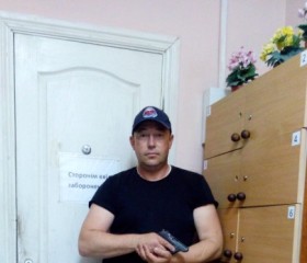 олег, 53 года, Кременець