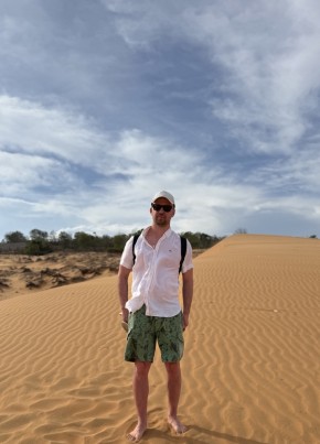 Maksim, 40, Russia, Moscow