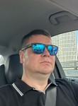 Igor, 40, Moscow