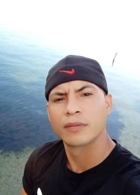Daniel, 33, Abkhazia, Sokhumi