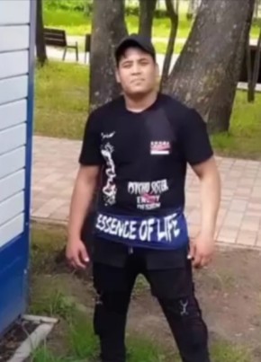 Diyorbek из Toshkent 24 года