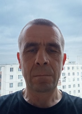Валерий из Наро-Фоминска 48 лет