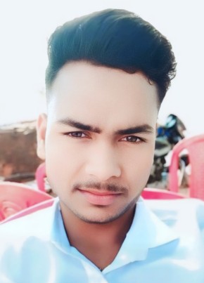 अजय कश्यप, 22, India, Lucknow