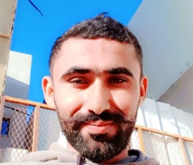 Mjunaidkhan Khan, 26, Saint Louis