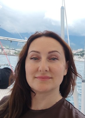Елена, 39, Россия, Феодосия