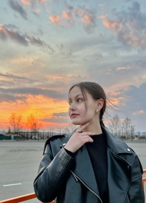 Лиза, 20, Россия, Нижнеудинск