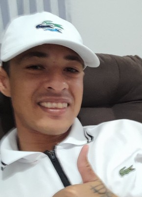 Dismas merick из Osvaldo Cruz 32 года
