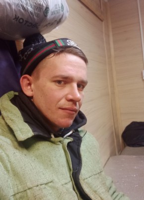 Александр, 25, Россия, Новотроицк
