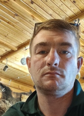 Иван Чистяков из Березовския 38 лет