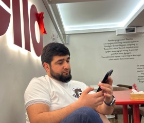 Ilyas, 29, Makhachkala