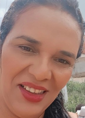 Ana Rocha из Jacobina 42 года