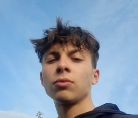 Mouhamed Biskri, 23, Guelma