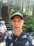 Eduard, 36, Yekaterinburg