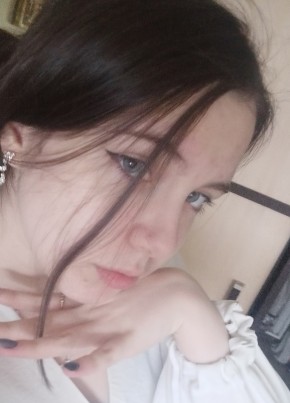 Ксения, 21, Россия, Санкт-Петербург
