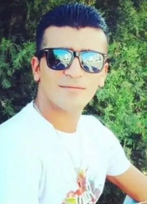 saeed, 33, Κυπριακή Δημοκρατία, Ύψωνας