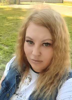 Лена, 35, Россия, Москва