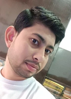 Arshu, 26, India, Agra
