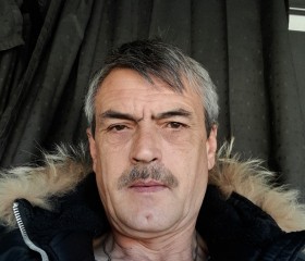 Валера, 53 года, București