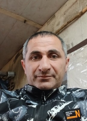 Михаил из Иваново 44 года