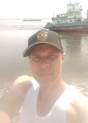 Иван из Климовска 38 лет