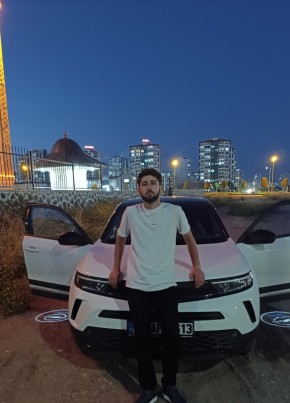 Umut из Kulp 20 лет