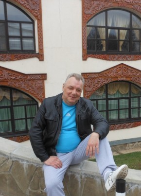 Юрий из Протвино 62 года
