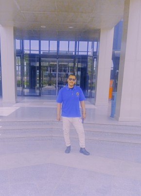 Ali Aboosman, 38, Egypt, Banha