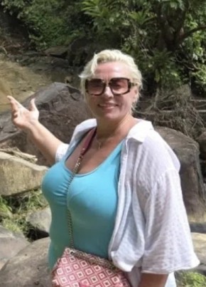 Ирина из Вырицы 52 года