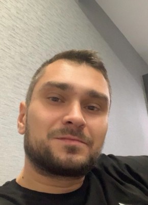 Денис из Соснового Бора 37 лет