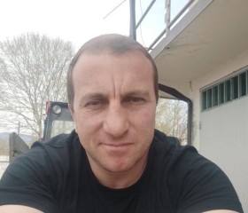 Valeriy, 46, Sokhumi