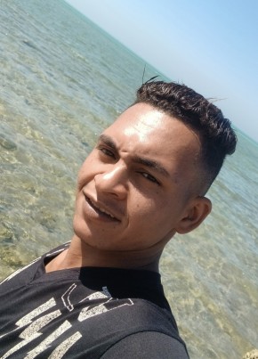 حوده из الغردقة 24 года