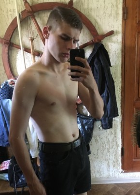 Андрей, 21, Россия, Морозовск