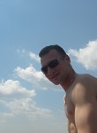 Виталий, 32 года