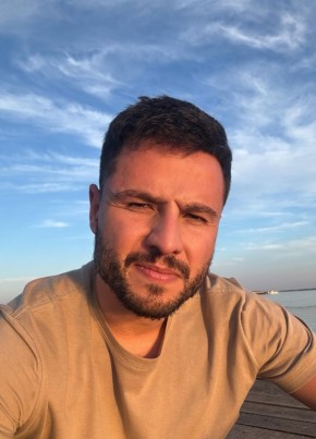 Егор из Саратова 38 лет