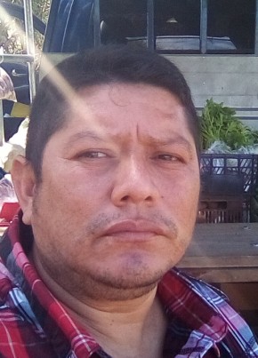 Juan Ubaldo ramo, 43, República de El Salvador, Soyapango