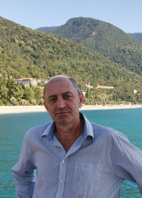 Andrei, 56, Россия, Санкт-Петербург