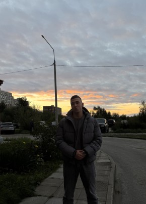 Максим из Коноши 21 год