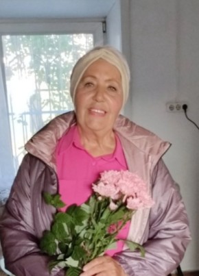 Людмила, 72, Россия, Иркутск