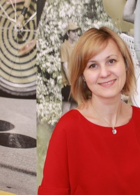 Lada, 47, Russia, Moscow