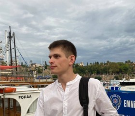 Andrey, 24, Saint Petersburg