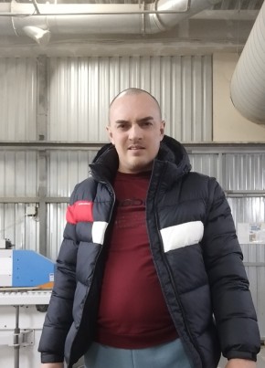 Михаил из Ижевска 42 года