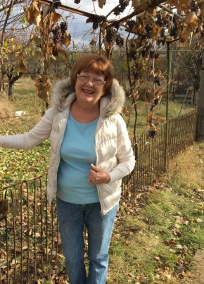 Любовь, 67, Россия, Симферополь
