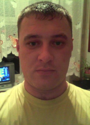 Максим, 35, Россия, Сургут
