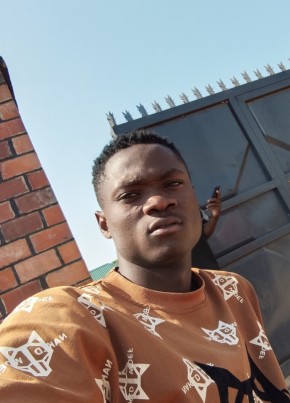 Abraham из Chililabombwe 26 лет