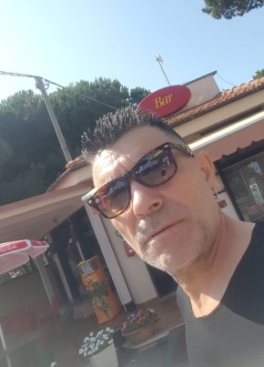 Niko, 51, Repubblica Italiana, Caivano