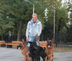Andrian, 45, Luhansk