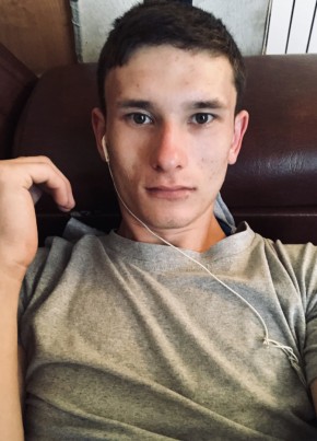 Александр, 24, Россия, Юровка