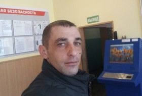 Dmitriy, 32 - Just Me