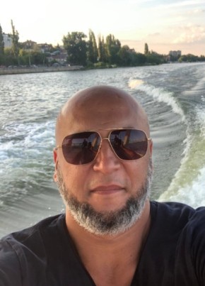 Шараф, 43, Россия, Москва