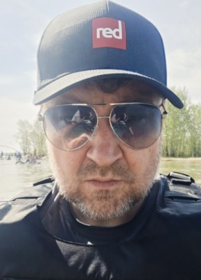 Александр из Новосибирска 40 лет